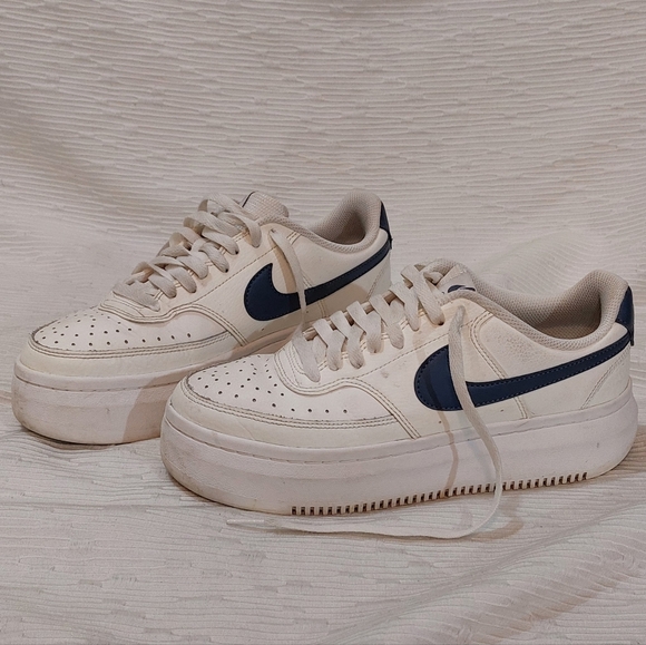 Nike Shoes - Nike Women's Sneakers in Cream and Navy
